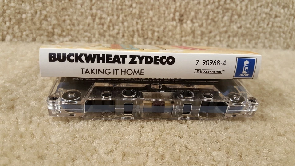 Vintage 1988 Cassette Tape Buckwheat Zydeco Taking It Home Island Records - Изображение 3 из 4