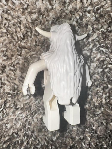 Lego Yeti !!!!!! Yeti Big Figure Lego!!! - Picture 2 of 3