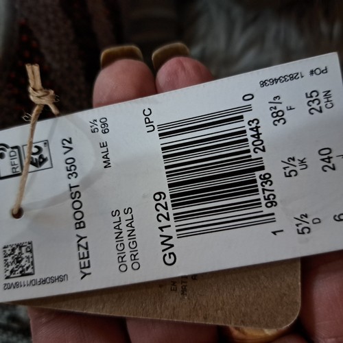 Adidas Yeezy Boost 350 V2 Grey UK 5.5 BNIB - 第 7/18 張圖片
