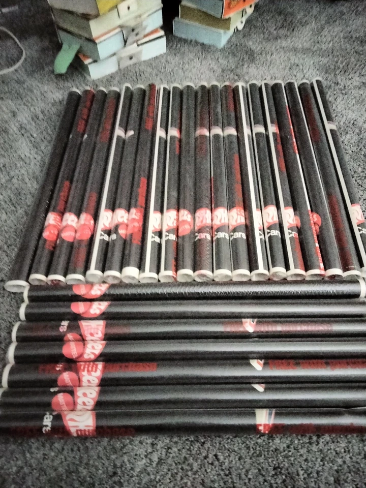 Póster Hot Wheels Redline 1975 Foto 2 de 4