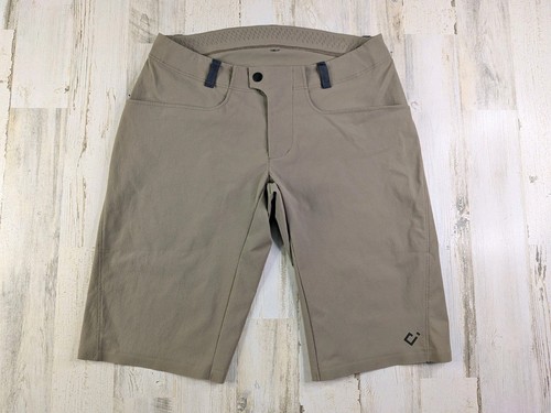 Velocio Shorts Herren Large Trail Access hellbraun taupe Mountainbike MTB 14" Schrittlänge