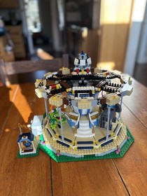 LEGO Creator Expert: Carousel (10257) Complete set Mint Condition
