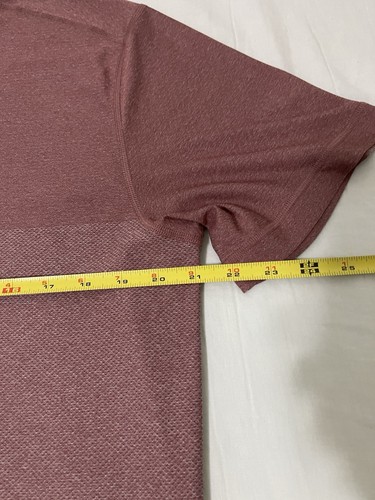 T-shirt tecnica Vuori Grandview uomo grande rosso erica performance atletica SS - Foto 3 di 6