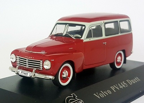 Atlas 1/43 - Volvo PV445 Duett Red / White Diecast Model Car - Picture 3 of 5
