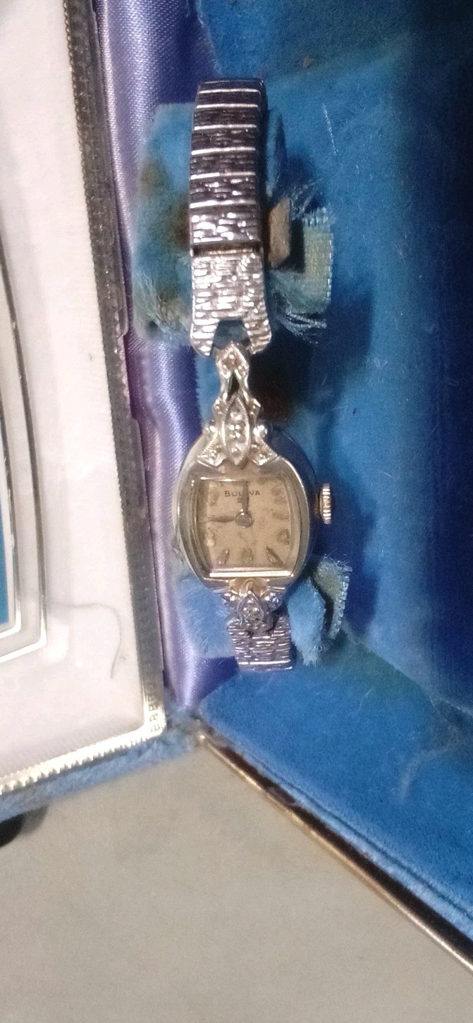 Picture 2 of 10