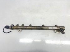 Mercedes-Benz C W204 2008 Kraftstoffverteiler Einspritzleiste Verteilerrohr