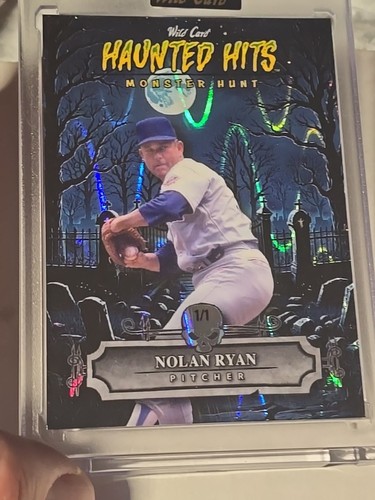 2025 Wild Card HAUNTED HITS Multi-Sport NOLAN RYAN Monster Hunt Raywave 1/1 - Picture 3 of 5