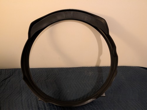 New OEM Mopar Fan Shroud Ram 2013-2018 - 52014732AD - Picture 1 of 4