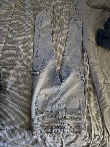 VIP Jeans Light Wash Denim Cargo Jogger Pants Womens Elastic Cuff Size 9/10 C1 - Picture 4 of 4