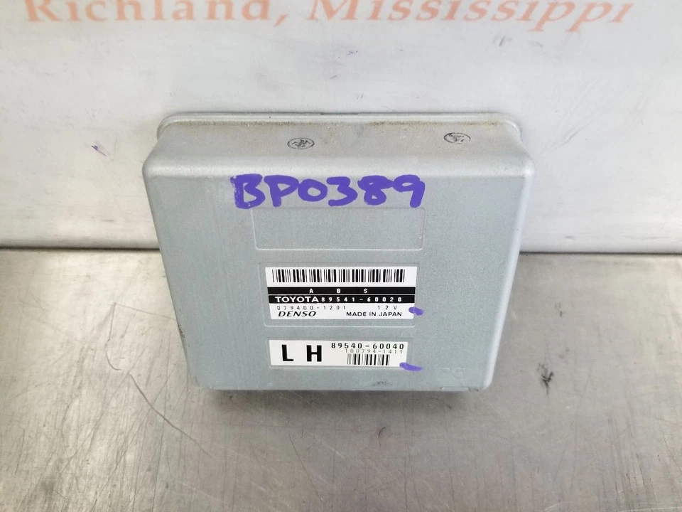 97 1997 LEXUS LX450 ABS CONTROL MODULE 8954160020 - Image 4 of 4