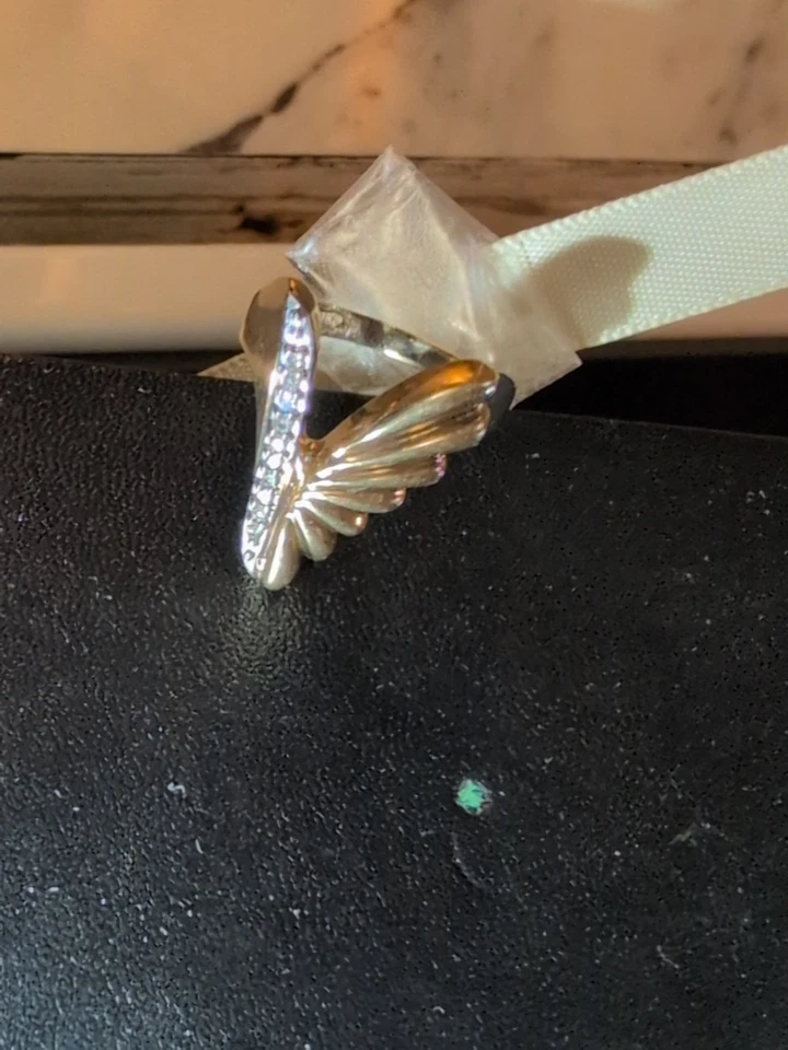 БРИЛЛИАНТ И ЗОЛОТОЕ КОЛЬЦО ~ 10KP ~ 3,75 ГРАММА - Изображение 3 из 4