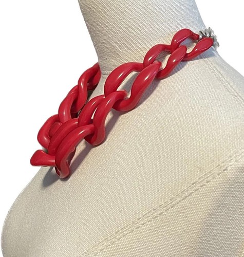 Collar Gargantilla Ajustable Cadena Graduada Acrílico Rojo Grueso Grande De Colección - Imagen 4 de 6
