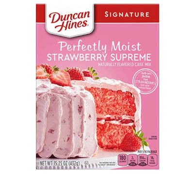 strawberry cake　0505 Duncan Hines Perfectly Moist Strawberry Cake Mix (Pack of 2