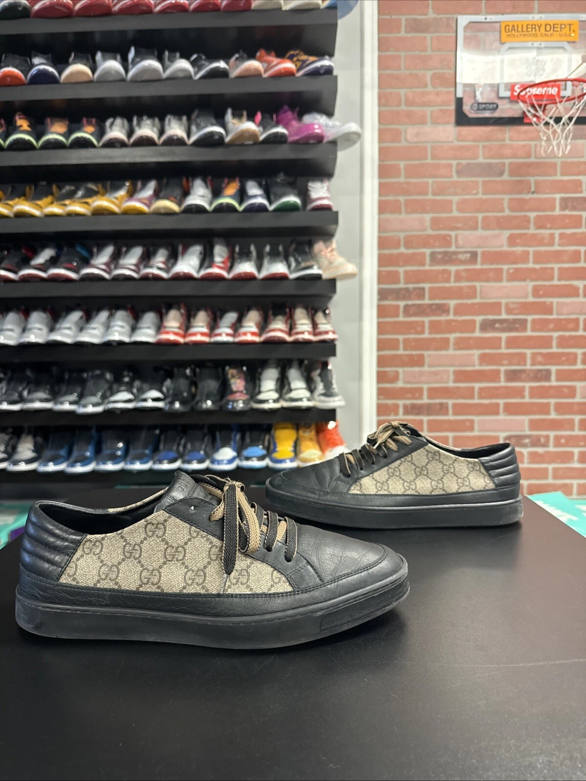 AUTHENTIQUE Baskets basses homme GUCCI GG monogramme toile suprême taille 9G 9,5US ?
