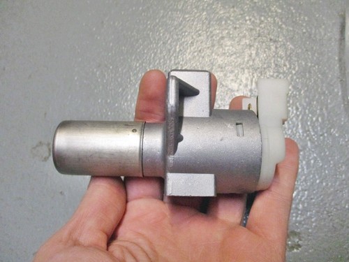 HONDA GL1000 NEW EMGO IGNITION SWITCH & KEYS M15820 CB750 CB900 CB650 CB400 CBX - Picture 11 of 12