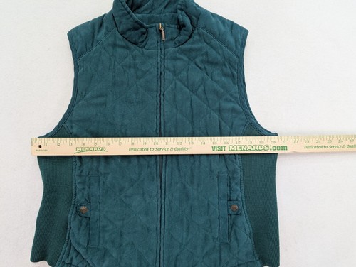 Croft & Barrow Women's Quilted Vest Size L Green Full Zip Soft Microfiber - Picture 3 of 12