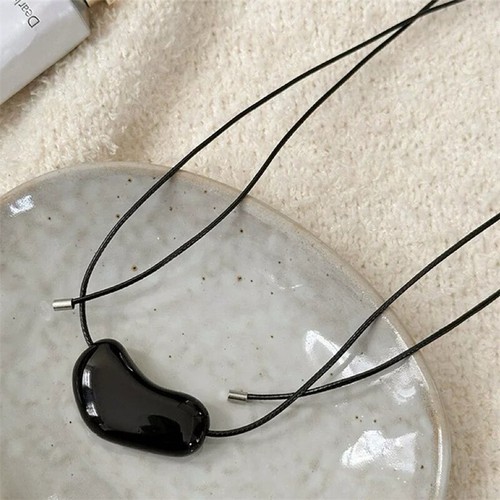 Fashion Simple Irregular Love Heart Pendant Necklace Jewelry Women Holiday Gift - Picture 5 of 12