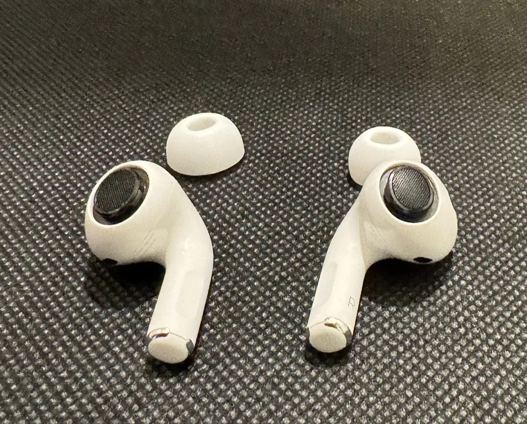 AirPods Pro 第一世代 Apple A2190 A2083 A2084 Apple AirPods Pro 1st Generation Model A2083 A2084 A2190 | eBay
