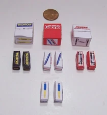 1/24 Garage Diorama Shock Absorber Parts/ Supply Boxes For Your Display