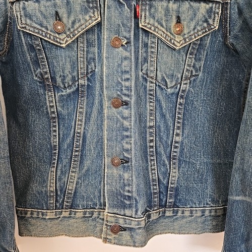 Vintage Levi's Jean Jacket Button Up distressed 70505 0217 Men's Size 32 - Picture 7 of 13