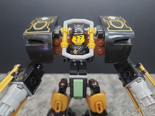 Lego Ninjago Thunder Raider 70723/1 Masters Of Spinjitzu INCOMPLETE - Picture 3 of 9