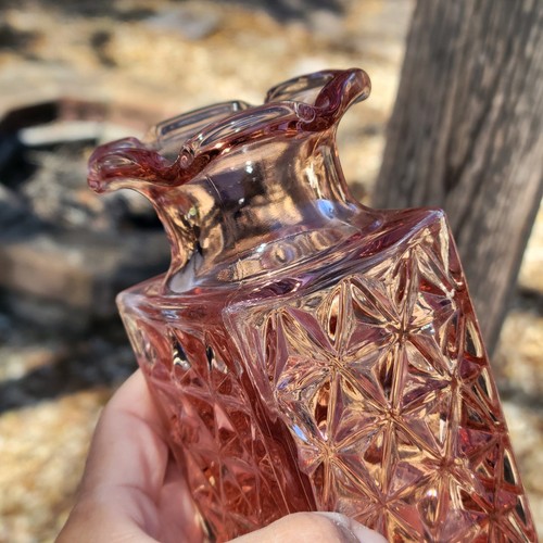 VTG imperial glass Ohio Mount Vernon pink azalea flower vase square ruffled top - Picture 9 of 9