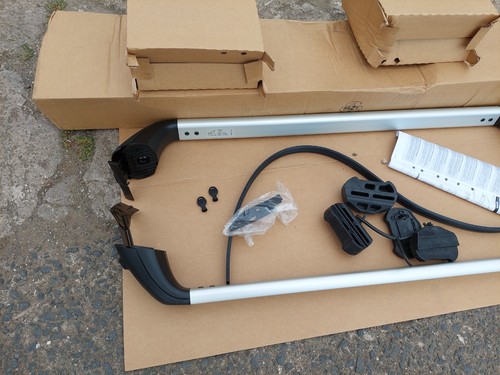 Nissan Juke F16E Aluminium Load Carriers Quick Fix 2019-on KE7306P010 Genuine - Picture 4 of 12