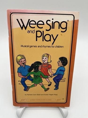Wee Sing And Play Book by Pamela Conn Beall And Susan Hagen Nipp (PB, 1979) - Imagen 1 de 2
