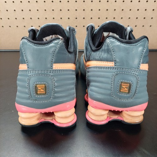 Nike Shox Junior Women's 8.5 Athletic Sneakers Shoes 454339-052 Gray Orange - Picture 2 of 5