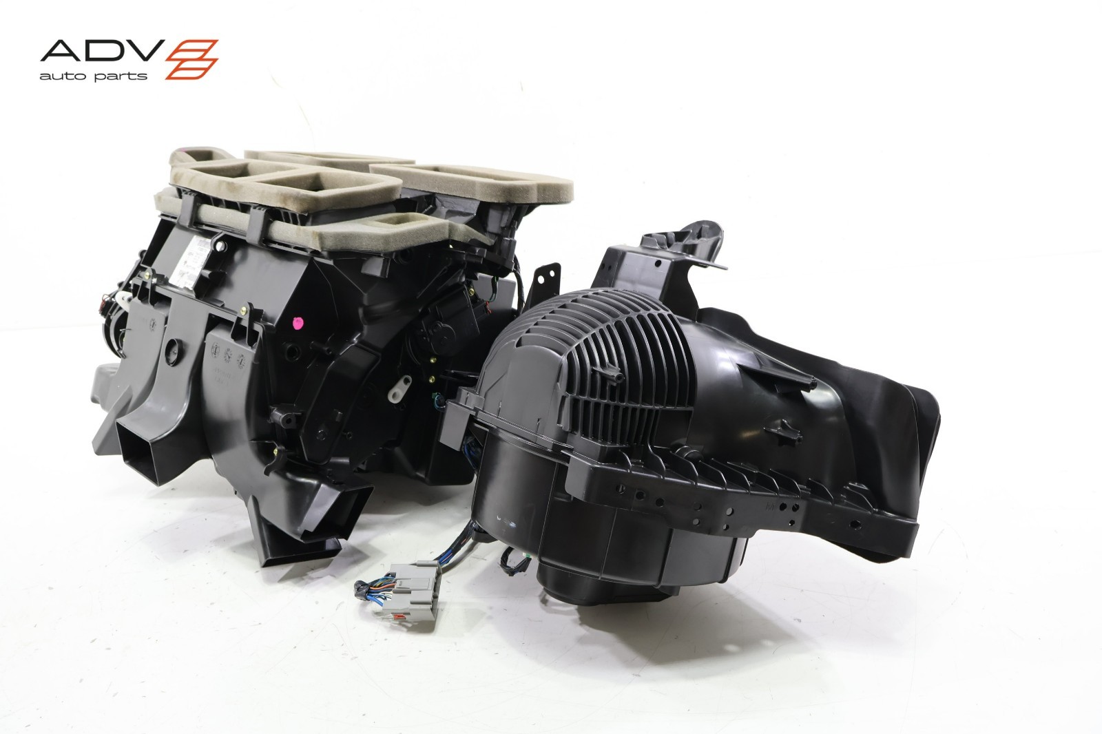 2014 - 2020 MASERATI GHIBLI HVAC AC CLIMATE HEATER BLOWER HOUSING BOX OEM