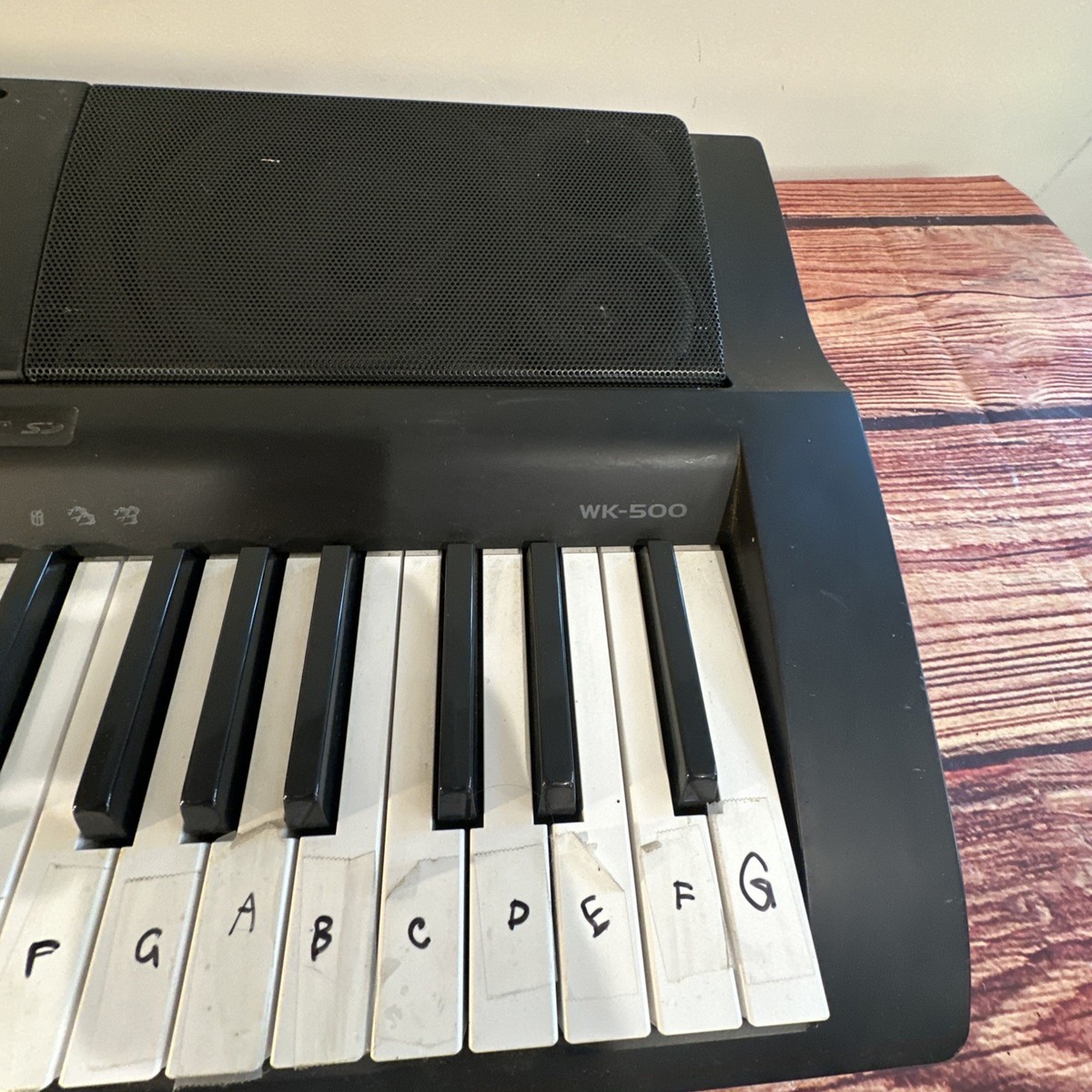 【CASIO】WK-500 キーボード　電子ピアノ　ペダル付き ※傷あり Amazon.co.jp: CASIO 電子キーボード(76鍵盤) WK-500 WK-500