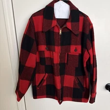 Vintage Woolrich Buffalo Plaid Wool Chore Jacket Men’s in Red and Black Size L 