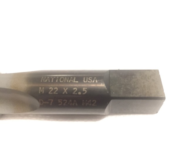 New National M22 X 2.5 22MM PLUG High Speed Steel hand tap USA Made D7