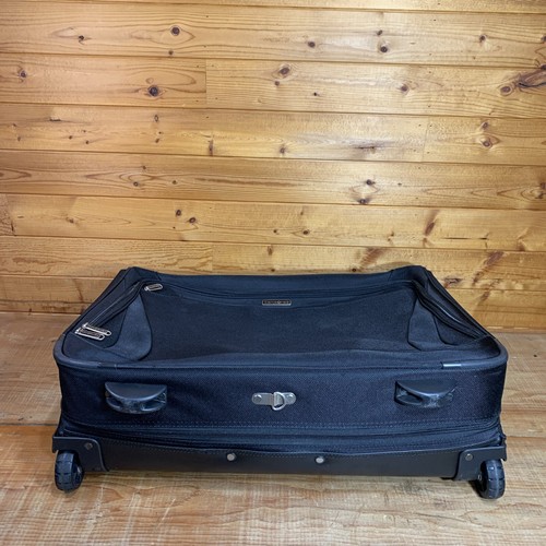 Samsonite Garment Bag Rolling Suitcase Black 24.5” x 19.5” x 8.75” - Picture 14 of 14
