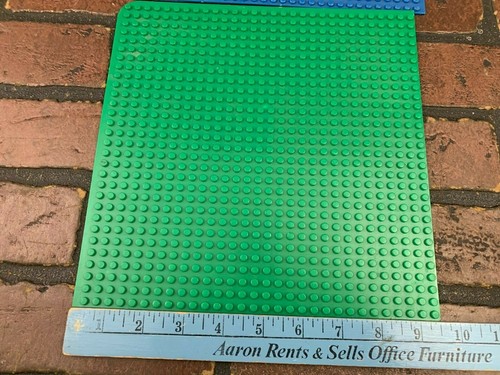 Lego Grundplatten Grundplatte grün blau gelb Menge drei 30x30 Nieten  - Bild 6 von 9