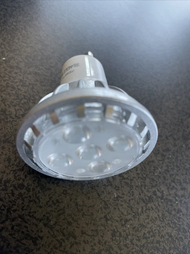 GU10 LED Bulb Dimmable 6W Warm White 400 Lumens 50w Replacement - Image 2 of 4
