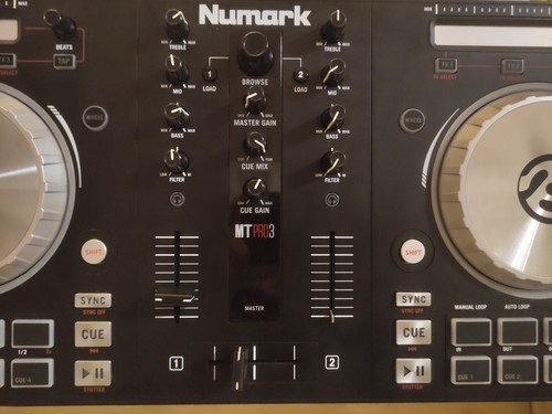 Numark Mixtrack Pro 3 Home DJ Controller & Case - Serato DJ - Bild 4 von 14