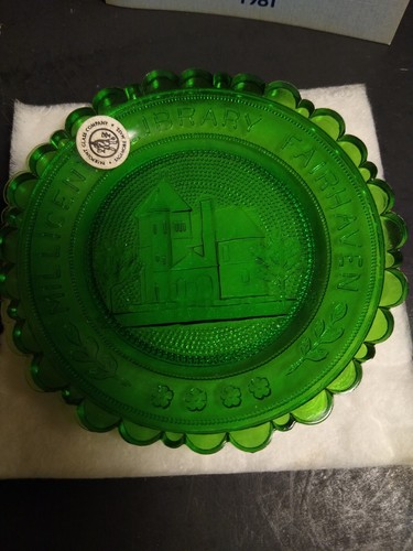 Millicent Library, Fairhaven MA Green cup plate Pairpoint Glass 3.5" wide - Picture 3 of 6