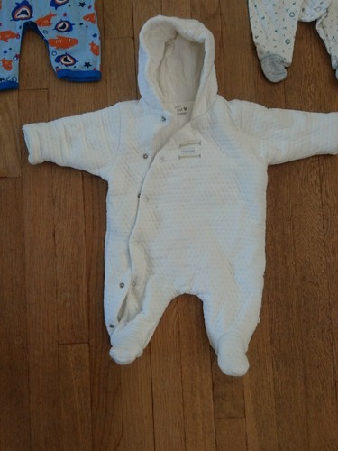 Jungen Alter 0-3 Monate Winterpaket x3, Babygrow gepolsterter Strampler Kapuzenpullover (B66) - Bild 4 von 10