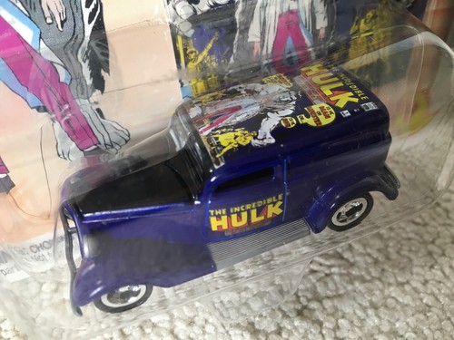 Johnny Lightning Marvel New Incredible Hulk #7 33 Ford Delivery & #16 60s VW Van - Picture 8 of 12