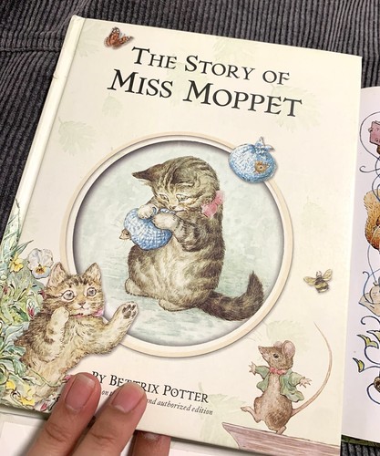 Beatrix Potter Book Set (4), Hardcovers - Picture 3 of 4