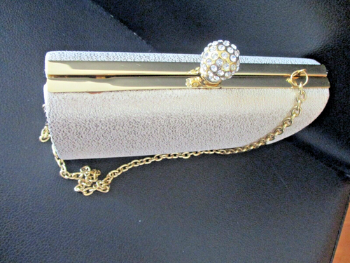 FIRUCCI Australia Gold Clutch/Shoulder Bag /Evening Bag. NEW. - Picture 3 of 9