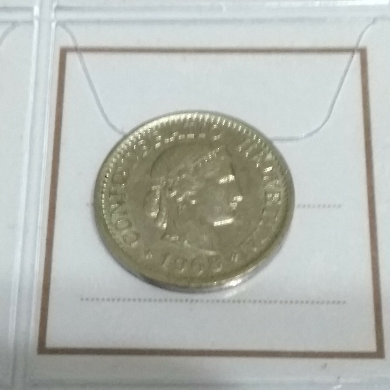 Foto 1 di 2
