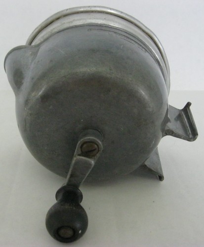 Vintage 1920-1949 Dazey Super Juicer w/Bracket Dazey Churn - Picture 6 of 6