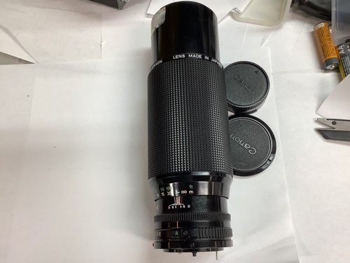 CANON FD 100-300mm F/5.6 Macro Zoom Lens - NFD for AE-1 AV-1 F-1 A-1 T90 T70 - Picture 3 of 4