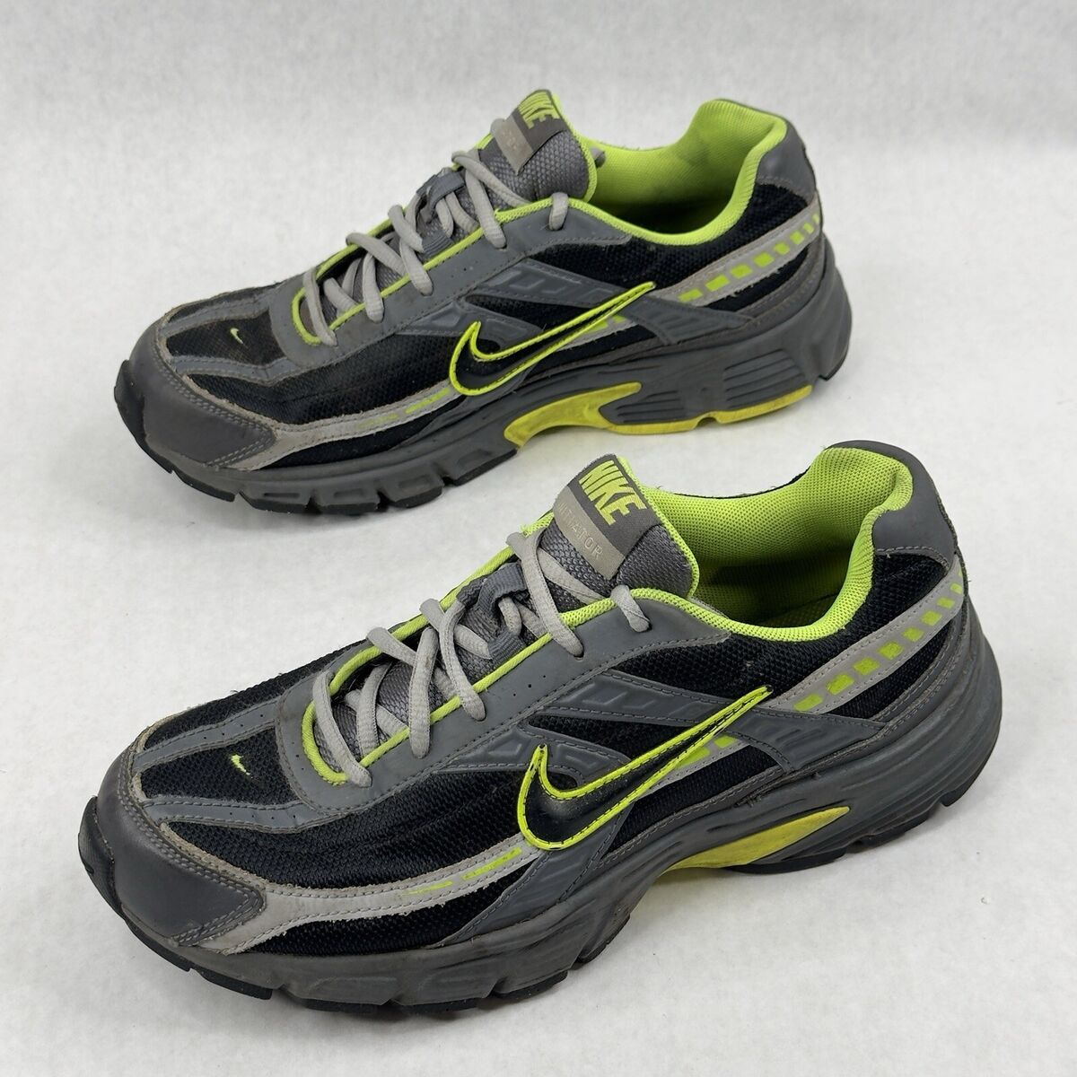 Nike INITIATOR Men's Dark Grey Wolf 394055-023 Size 8 Nike INITIATOR Men's Dark Grey Wolf 394055-023 Size 8