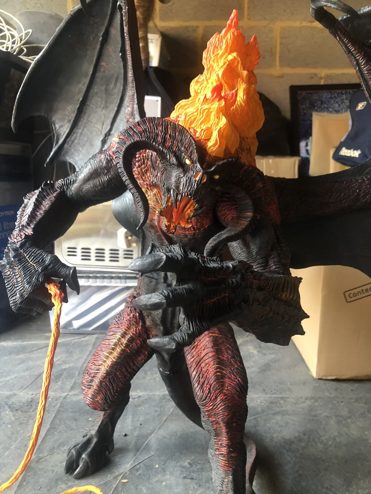 Picture 2 of 6