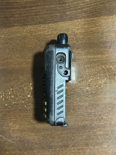 Yaesu VX-5 Triband 50/144/430 Mhz Non funzionante - Zdjęcie 4 z 4
