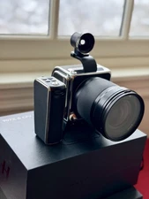 Hasselblad 907X  CFV 100C Medium Format Mirrorless Camera with 30mm Lens