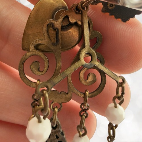 Vintage CZECH GLASS 🖤 Rose Heart Chandelier Boho Brass Filigree DANGLE EARRINGS - Picture 10 of 14